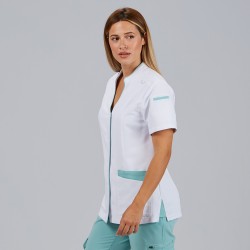 Blusa Mujer Abierta Cuello Mao M/C Ylena | Union Workwear